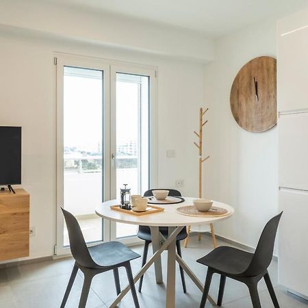 Gentile 46 Blu Luxury Flat Apartment Bari Luaran gambar