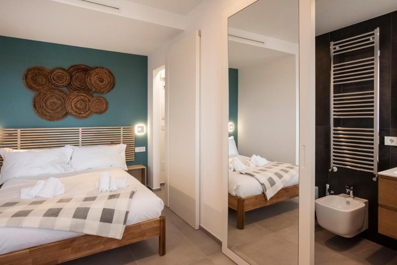 Gentile 46 Blu Luxury Flat Apartment Bari Luaran gambar