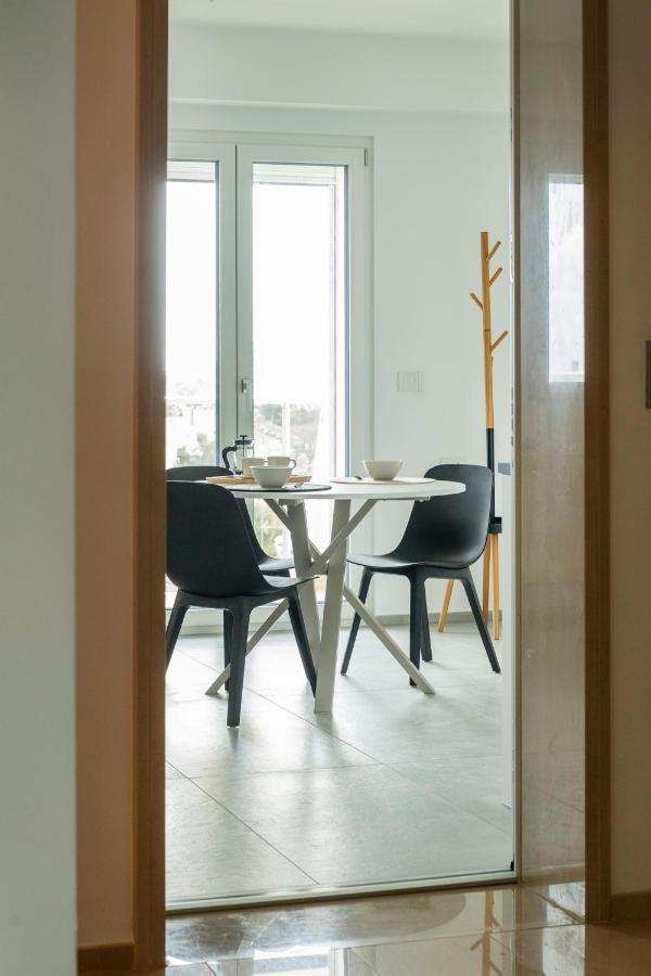 Gentile 46 Blu Luxury Flat Apartment Bari Luaran gambar
