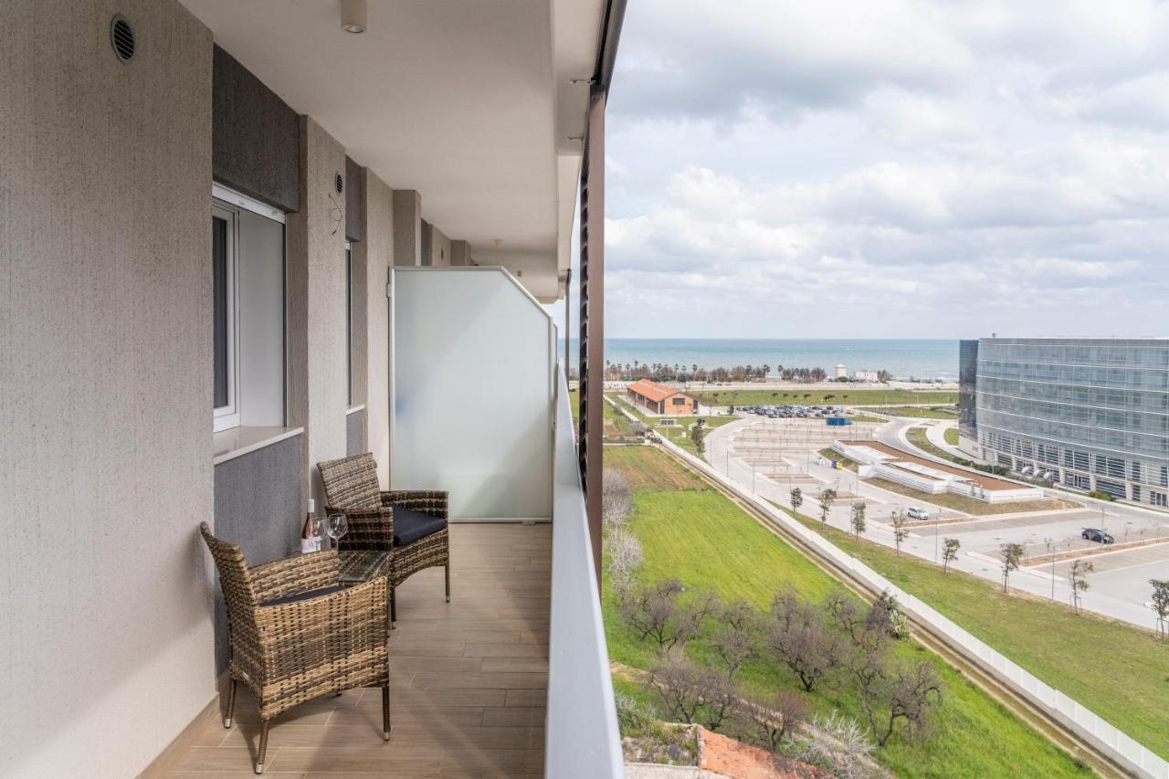 Gentile 46 Blu Luxury Flat Apartment Bari Luaran gambar