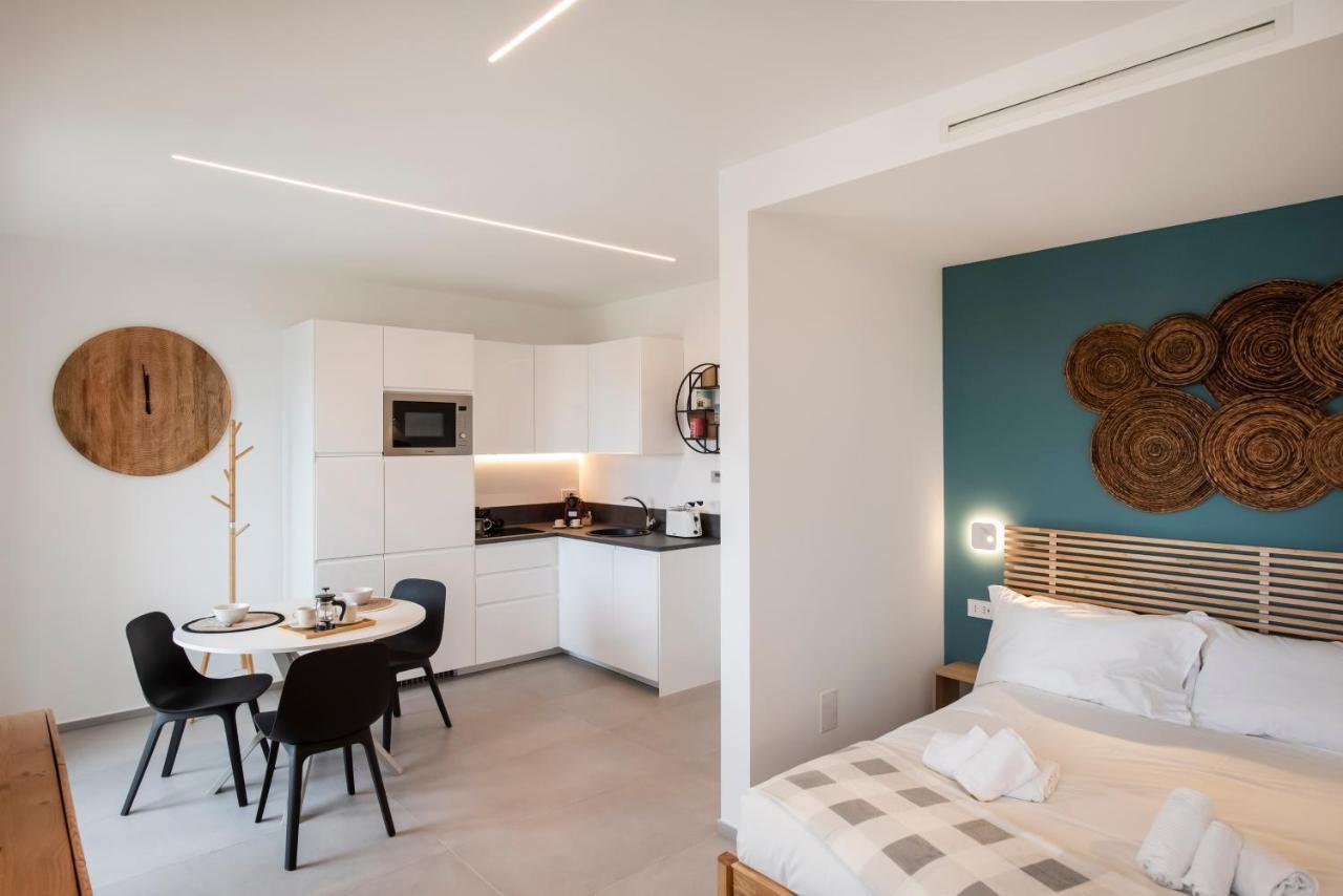 Gentile 46 Blu Luxury Flat Apartment Bari Luaran gambar